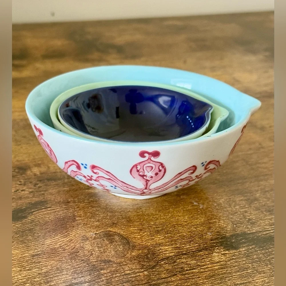 Anthropologie Halden Set of 3 Nesting Stoneware Measuring Cups